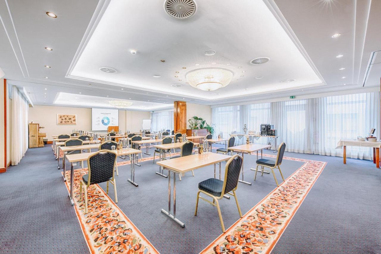 Hotel Moosburger Hof Pfaffenhofen an der Ilm Exteriör bild